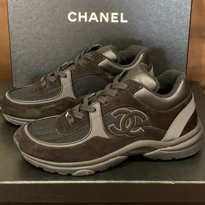 SOLD-Authentic Chanel Trainers Black 37.5
